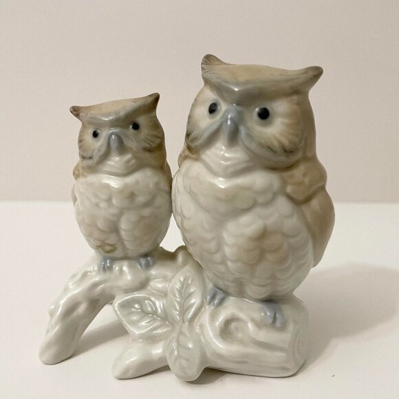 Vintage Porcelain Otagiri Japan Owls Sitting On A Tree Branch Figurine Chipped - Picture 2 of 16